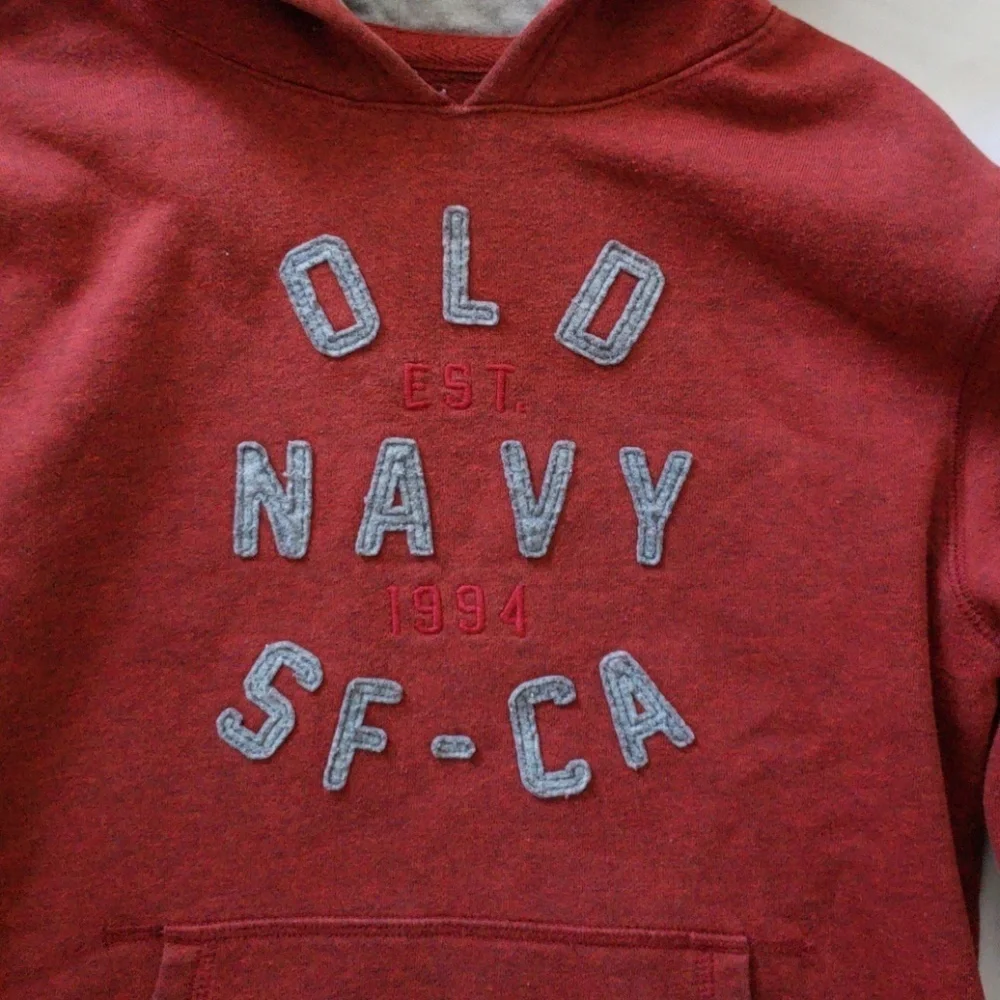 OLD NAVY RED AND GRAY SWEATER SZ L (10-12)